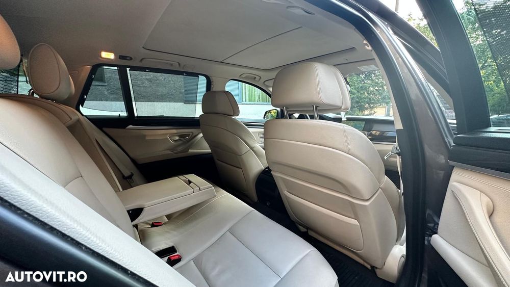 BMW Seria 5 525d xDrive Sport-Aut. - 12