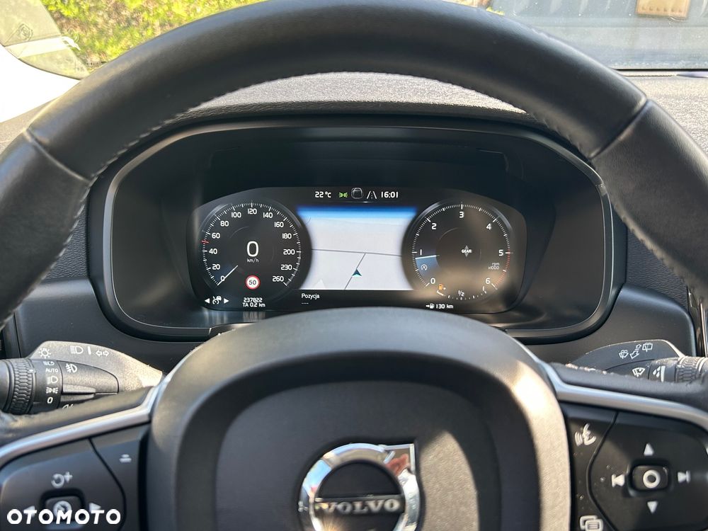 Volvo V90 D3 Momentum Pro - 6