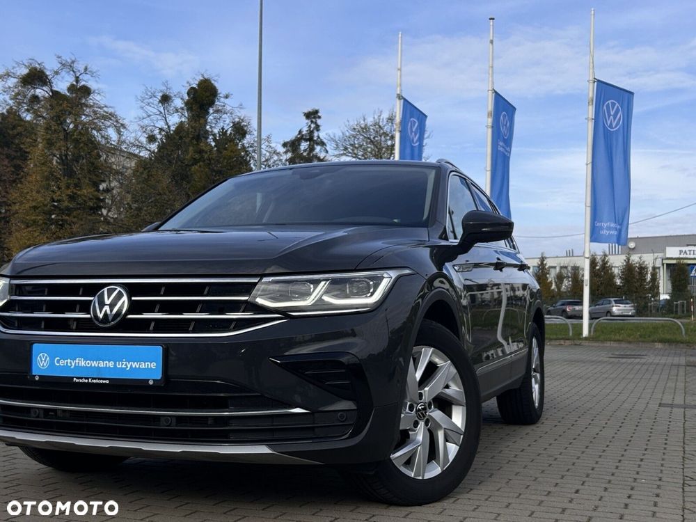 Volkswagen Tiguan 2.0 TSI 4Mot Elegance DSG - 32
