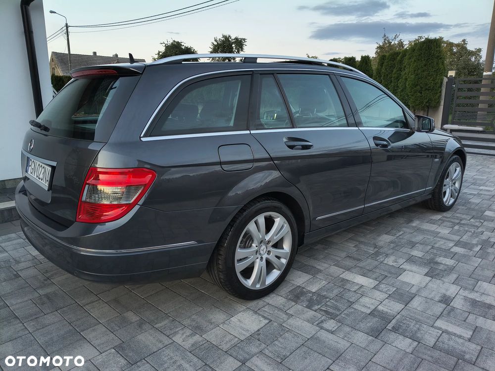 Mercedes-Benz Klasa C 180 Kompressor Automatik BlueEFFICIENCY Avantgarde - 36