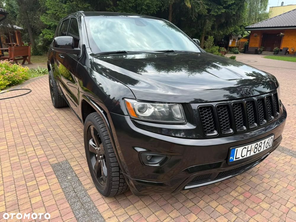 Jeep Grand Cherokee - 13
