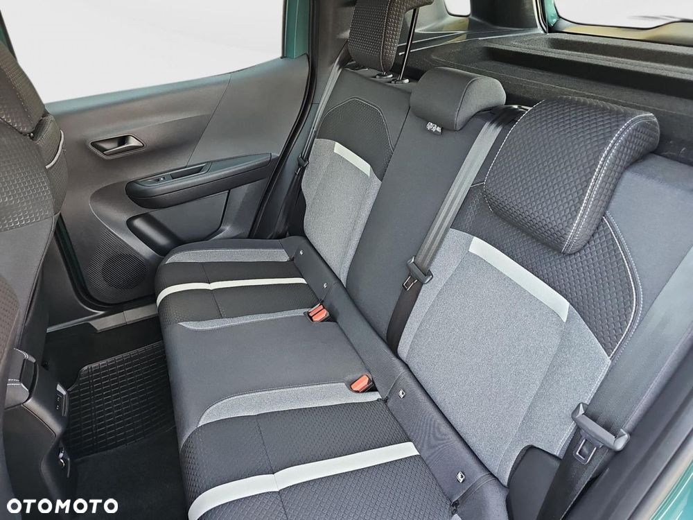 Opel Frontera - 14