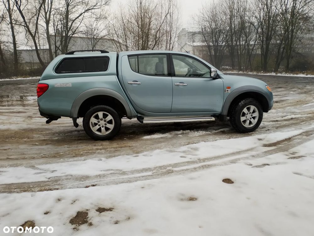 Mitsubishi L200 Pick Up 4x4 Intense Double Cab - 6