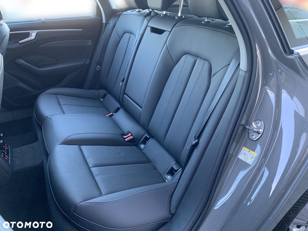 Audi A6 Avant TDI mHEV S tronic - 12
