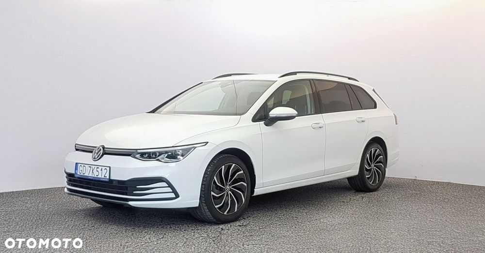 Volkswagen Golf 1.5 eTSI Life DSG - 2