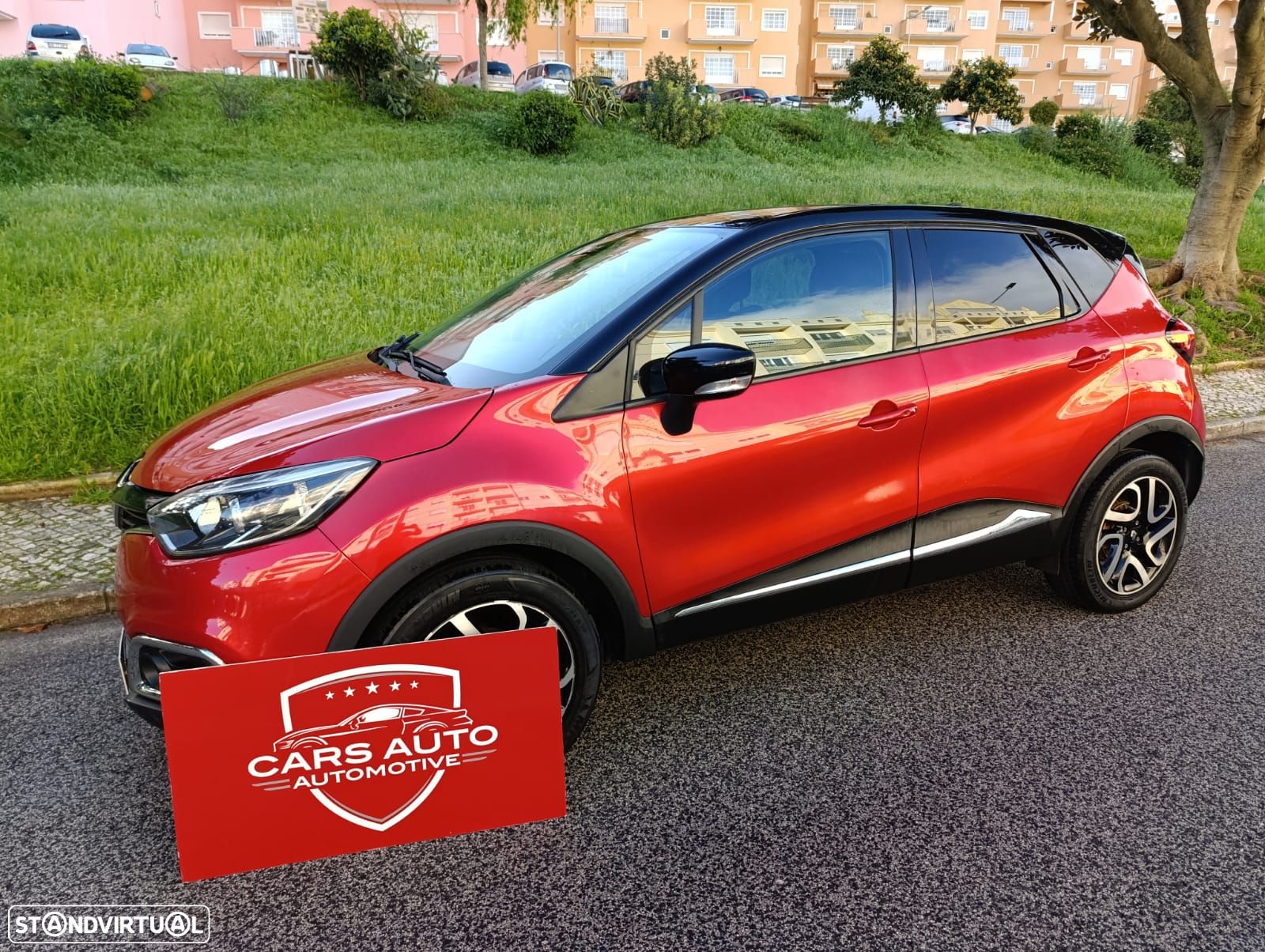 Renault Captur 0.9 TCE Exclusive - 1