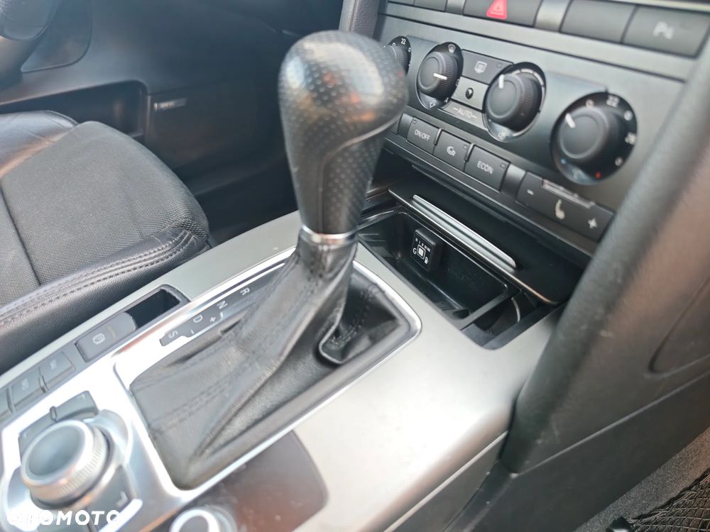Audi A6 Avant 3.2 FSI Quattro Tiptronic - 22