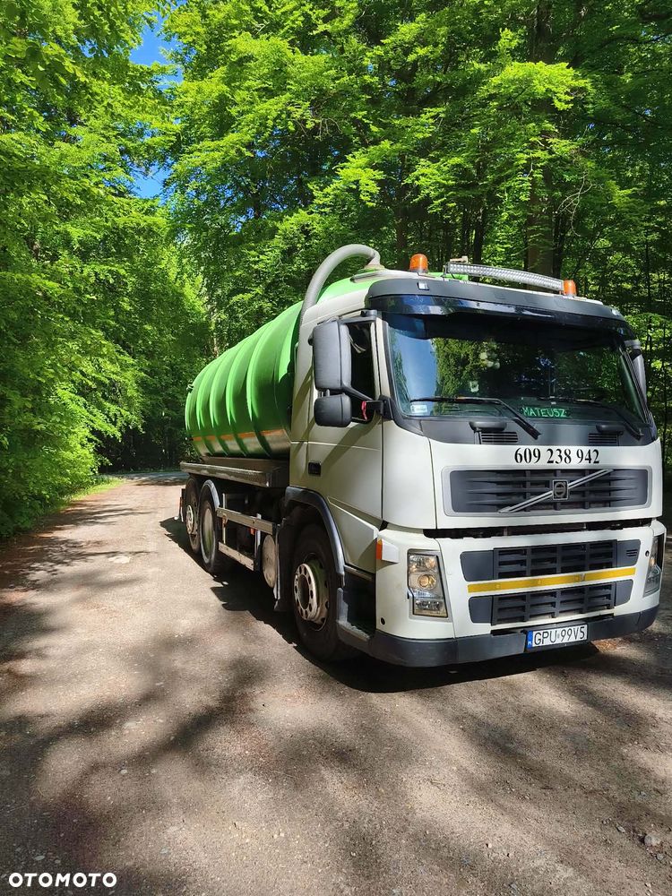 Volvo FM 12 6X2 - 2
