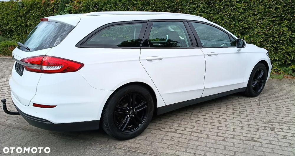 Ford Mondeo 2.0 TDCi STart-Stopp Trend - 11