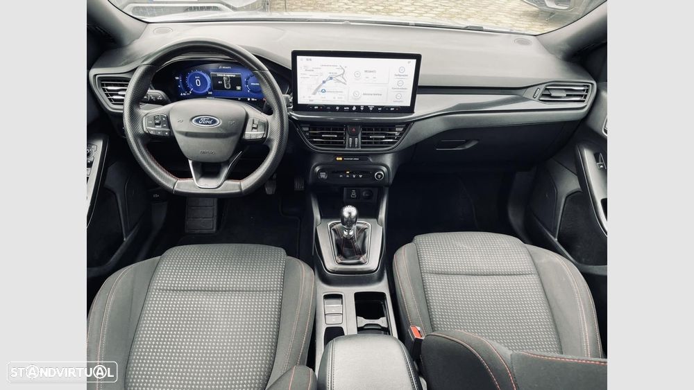 Ford Focus 1.0 EcoBoost MHEV ST-Line X - 9