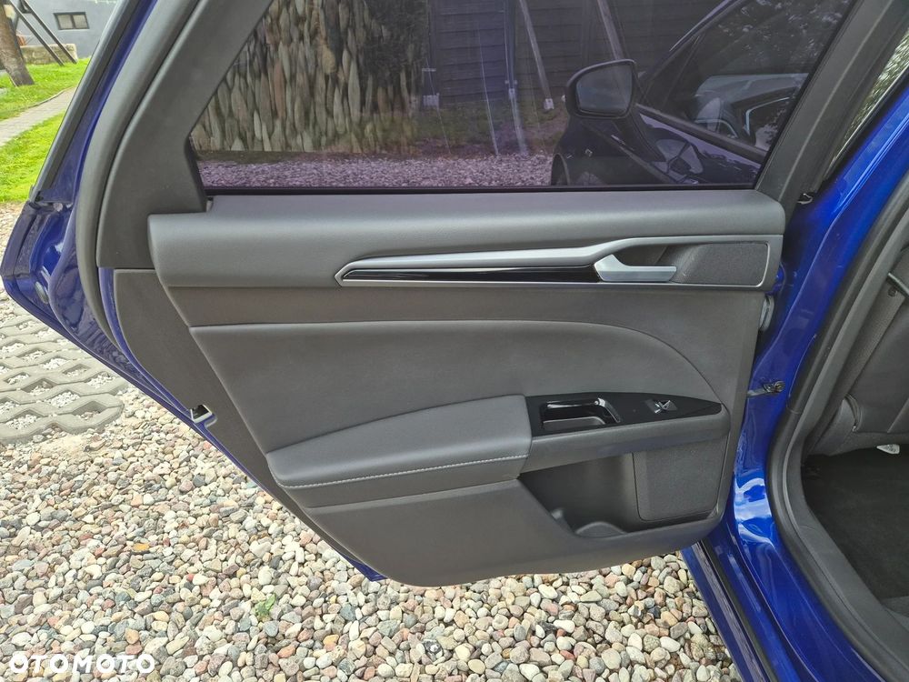 Ford Mondeo 2.0 TDCi STart-Stopp ST-Line - 18