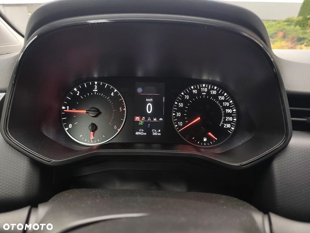 Renault Clio BLUE dCi 100 BUSINESS EDITION - 13