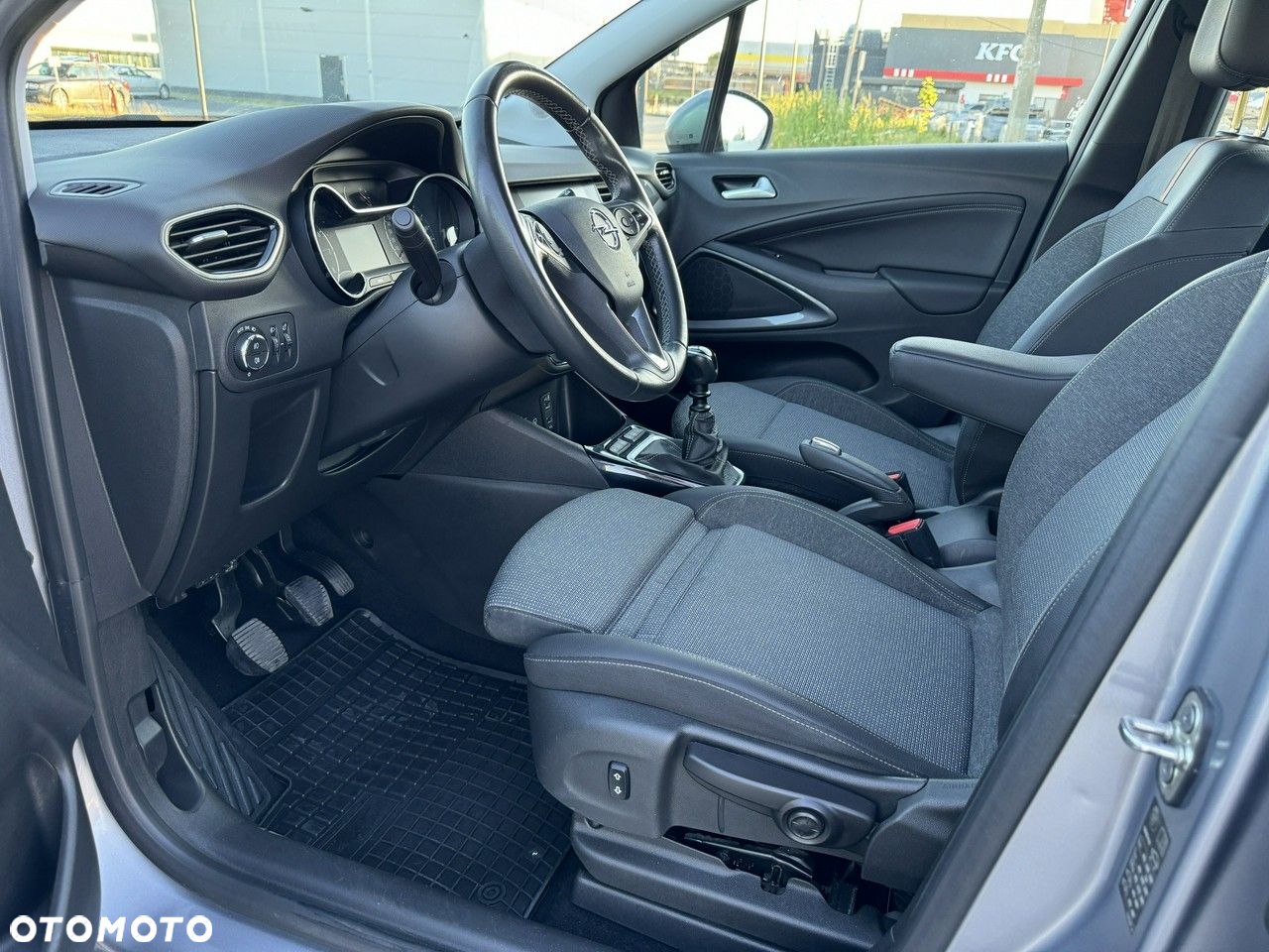 Opel Crossland 1.5 Diesel Business Edition - 21