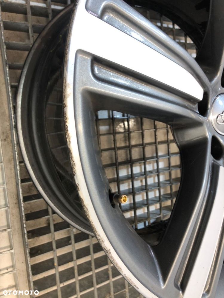 FELGA ALU19 E-9JX19H2 ET34 5X112 OTW65  AUDI - 4
