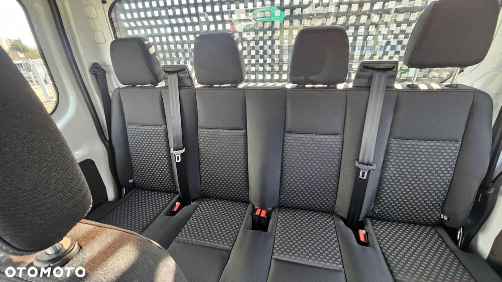 Ford Transit - 15