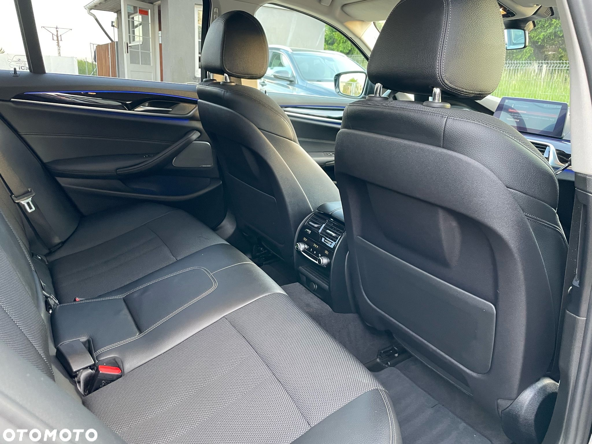 BMW Seria 5 530i xDrive Sport Line sport - 21