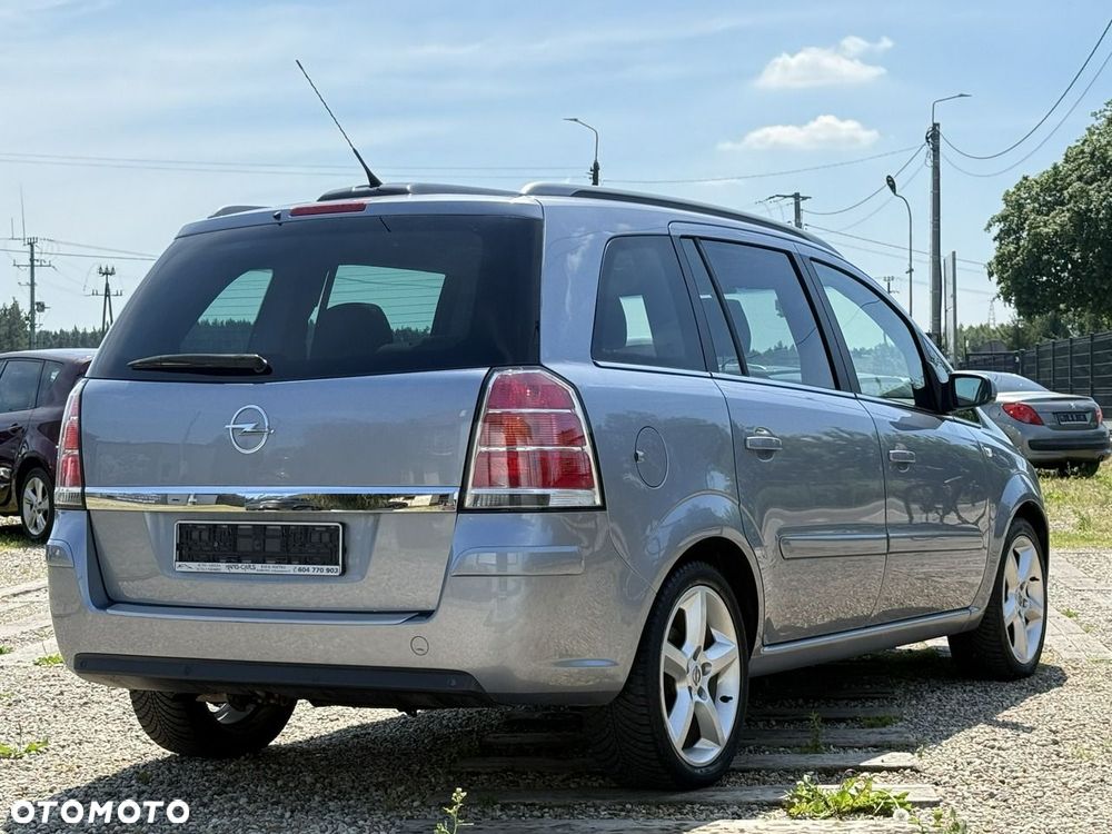 Opel Zafira - 3
