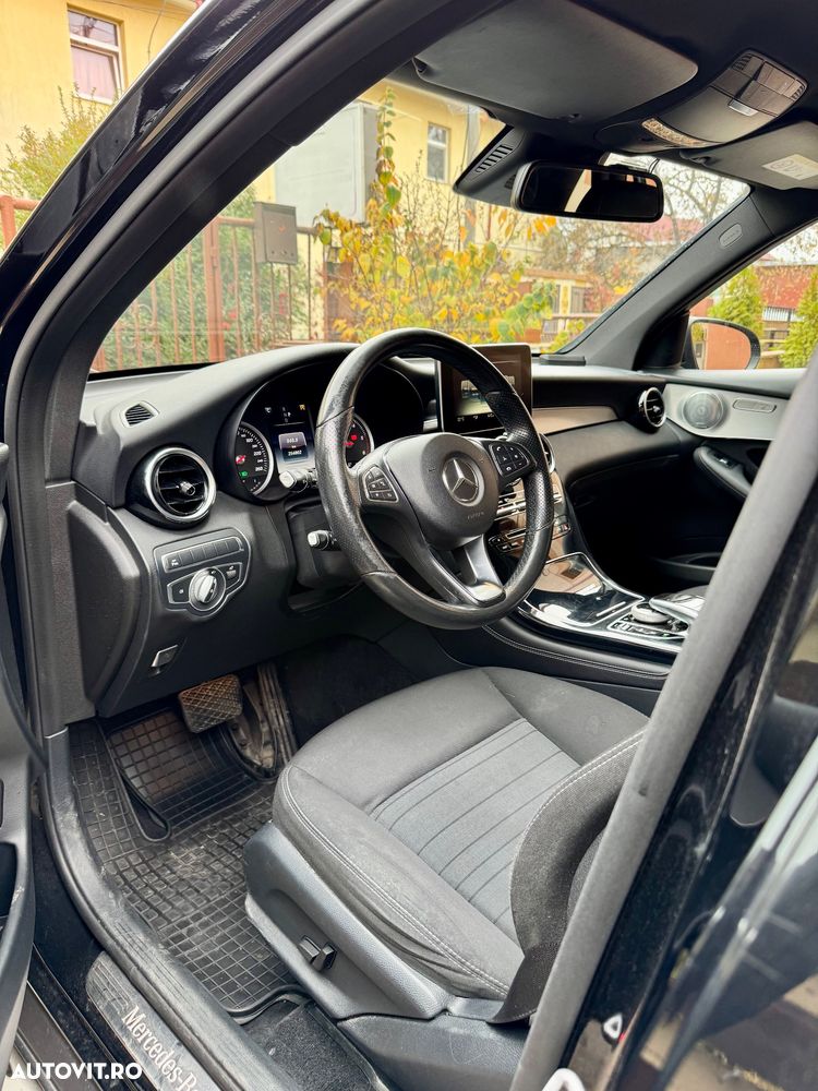 Mercedes-Benz GLC 250 d 4MATIC - 11