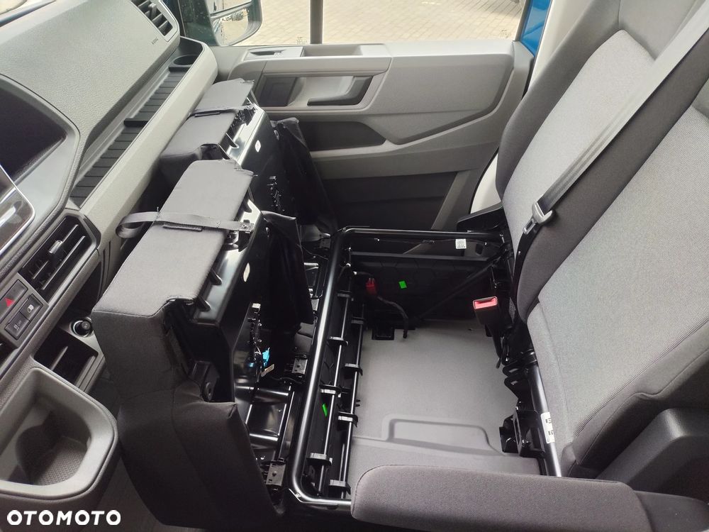 Volkswagen Crafter - 28