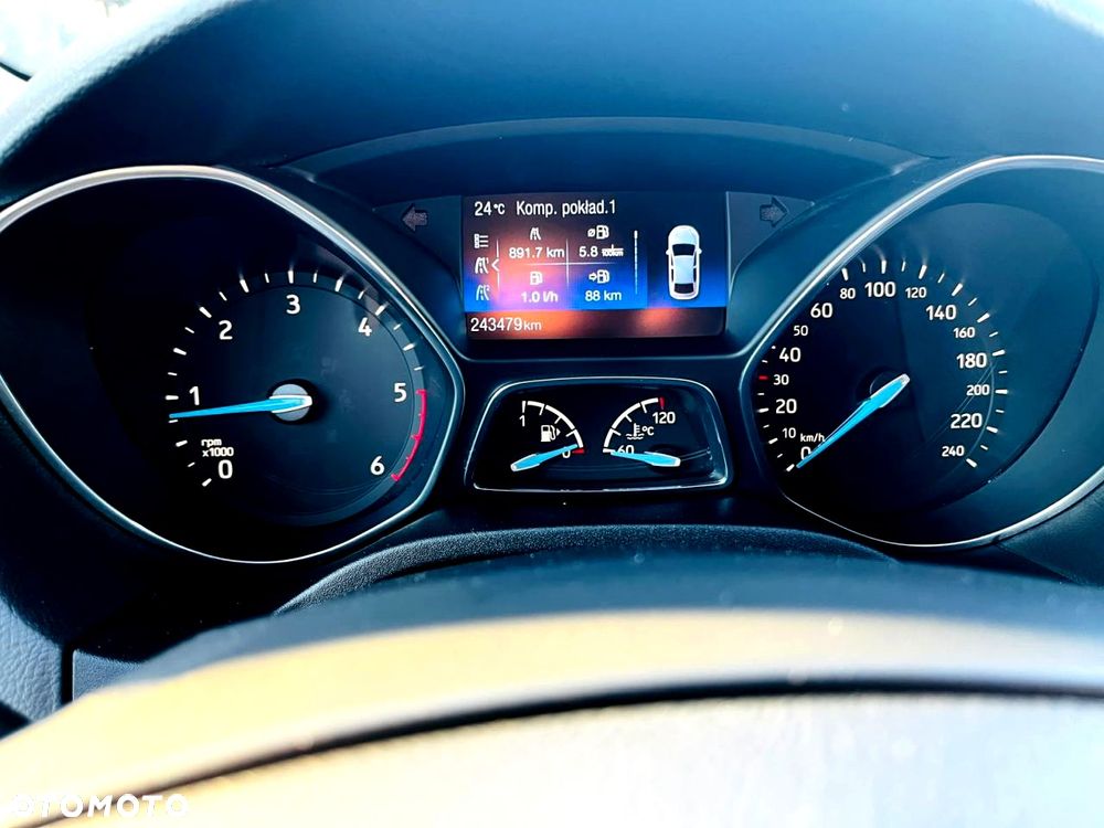 Ford Focus - 26