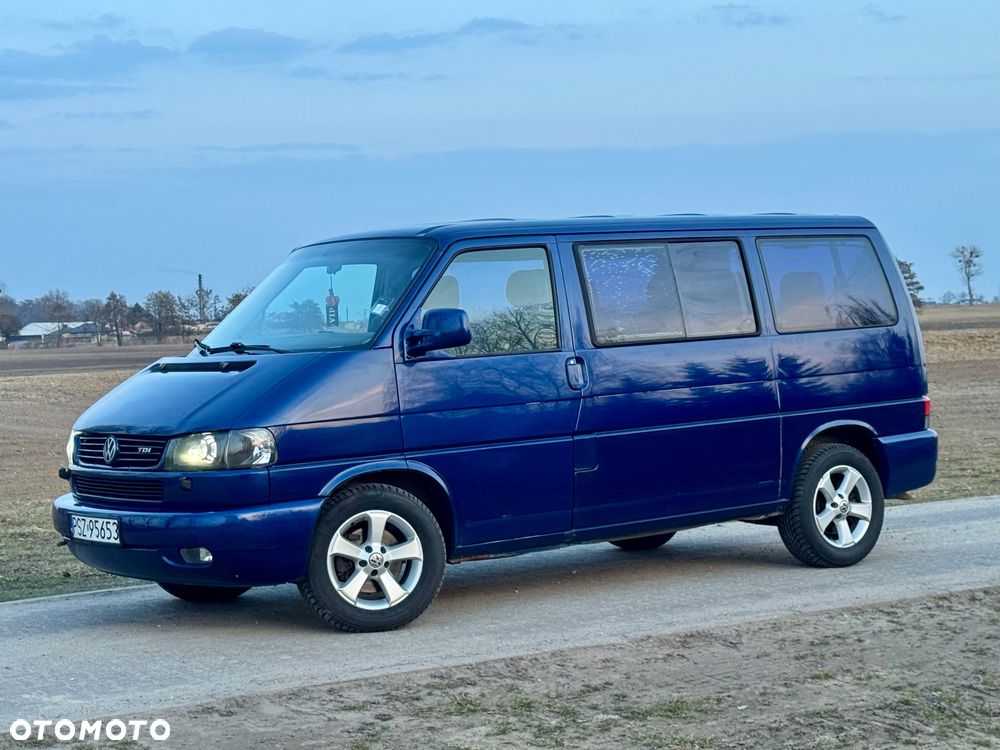 Volkswagen Multivan Standard - 13