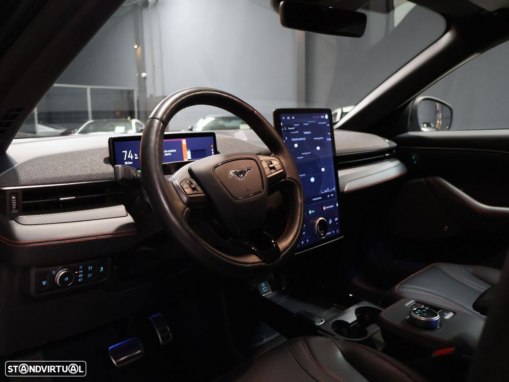 Ford Mustang Mach-E AWD PREMIUM - 6