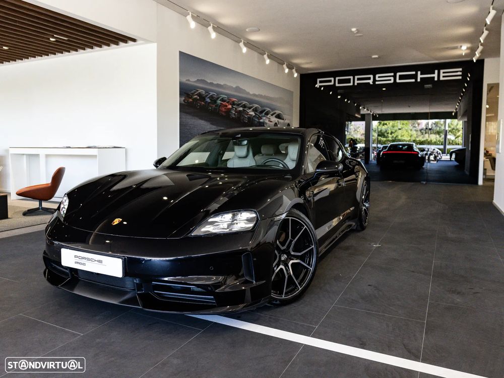 Porsche Taycan Sport Turismo - 1