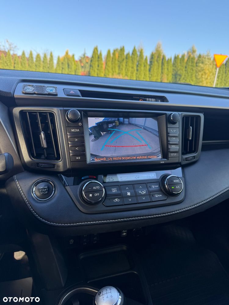 Toyota RAV4 2.0 D-4D Prestige 4x2 - 16