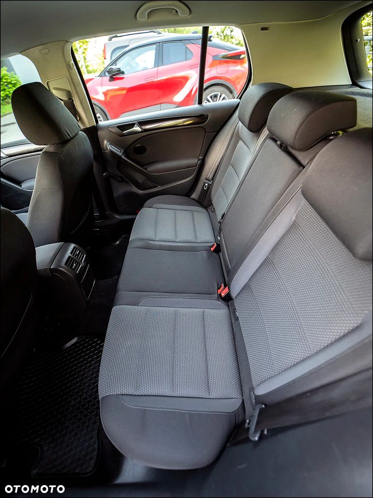Volkswagen Golf 1.4 Edition - 12