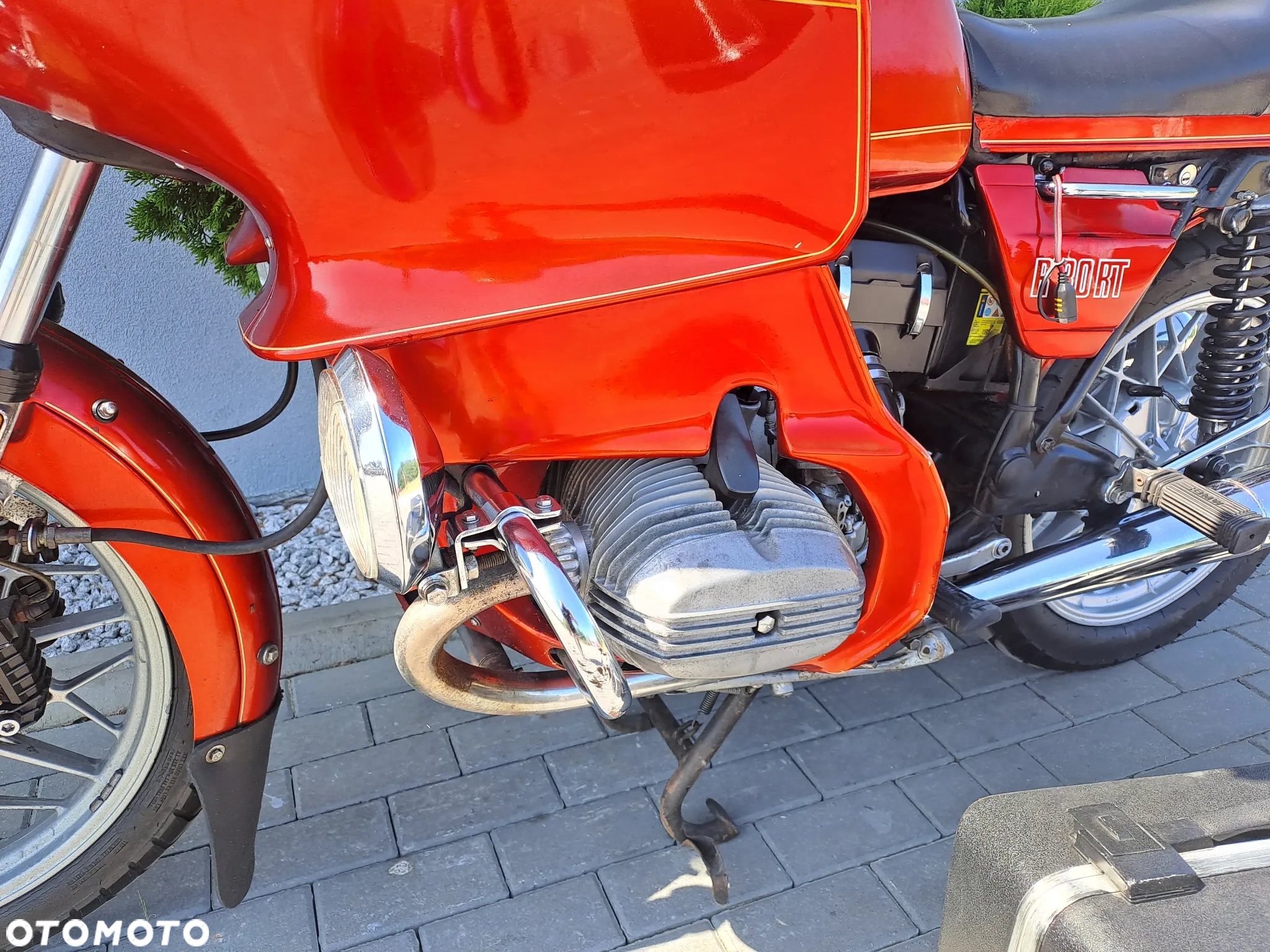 BMW R - 32