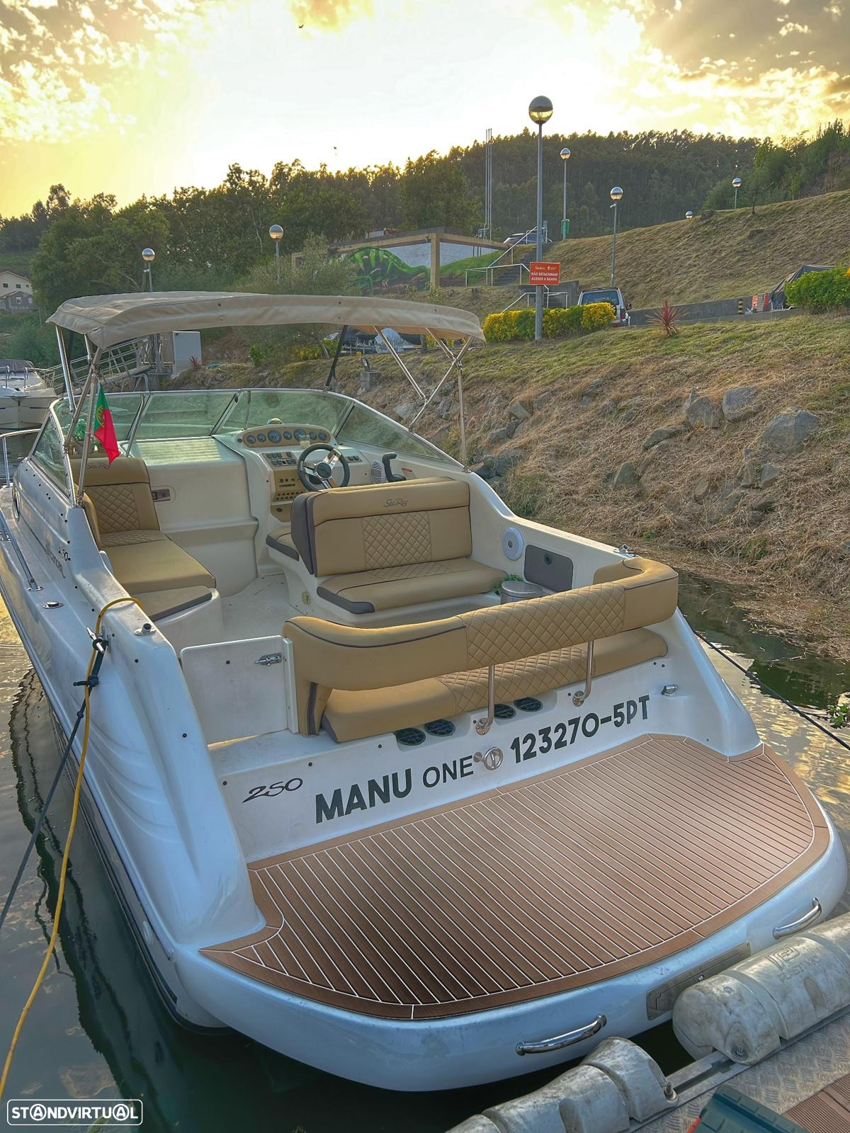 Sea Ray Sundancer 250 - 6