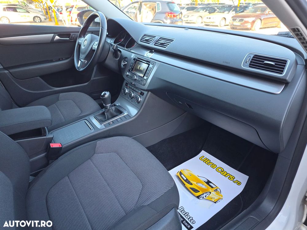 Volkswagen Passat Variant 1.4 TSI BlueMotion Technology R-Line - 12