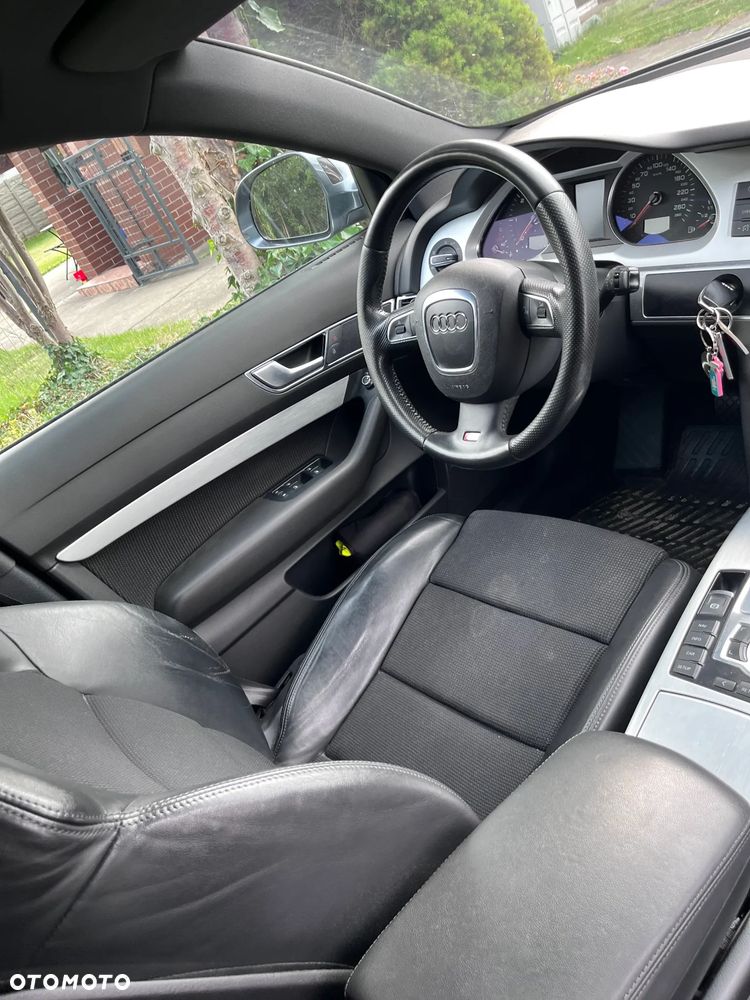 Audi A6 Avant - 17