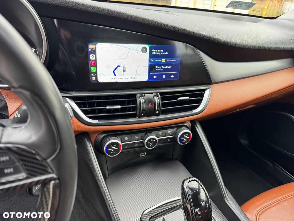 Alfa Romeo Giulia 2.2 D Turbo Super - 17