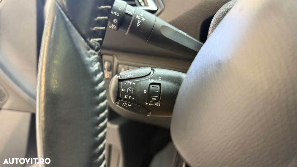 Peugeot 308 BlueHDi 120 Stop & Start Allure - 25