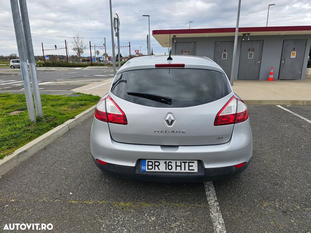 Renault Megane ENERGY dCi 110 Start & Stop Paris Business - 6