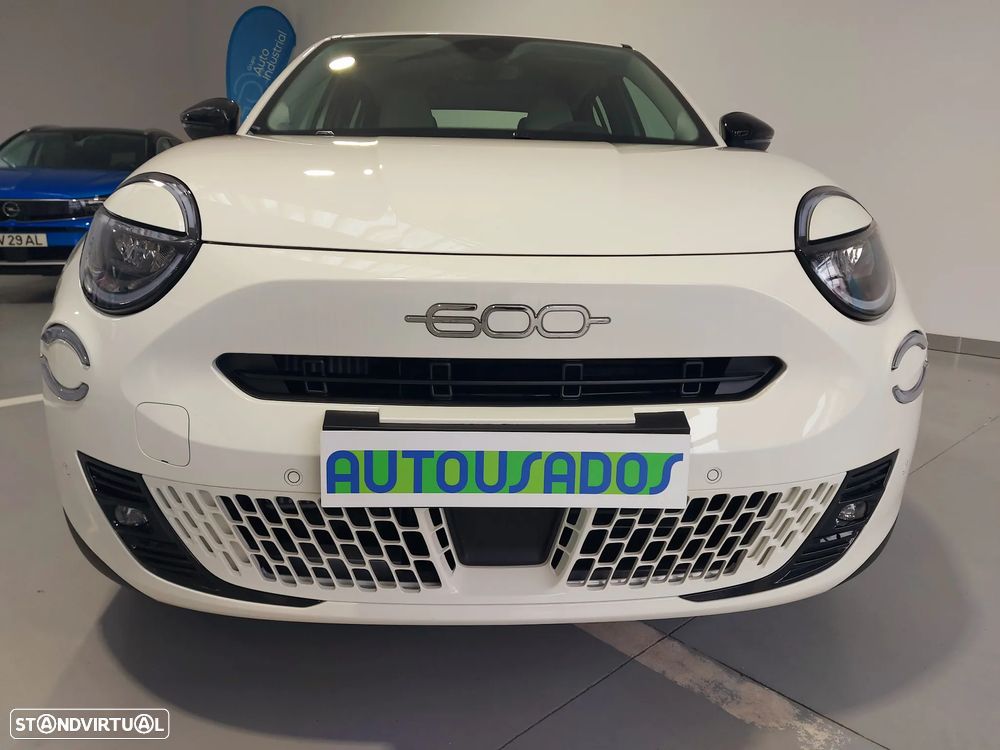 Fiat 600 1.2 Hybrid Icon - 3