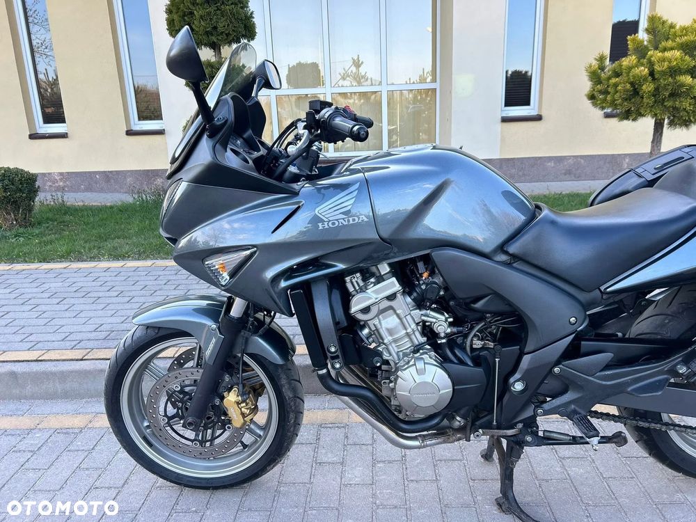 Honda CBF - 14