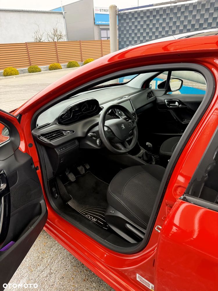Peugeot 208 1.2 PureTech Active - 5