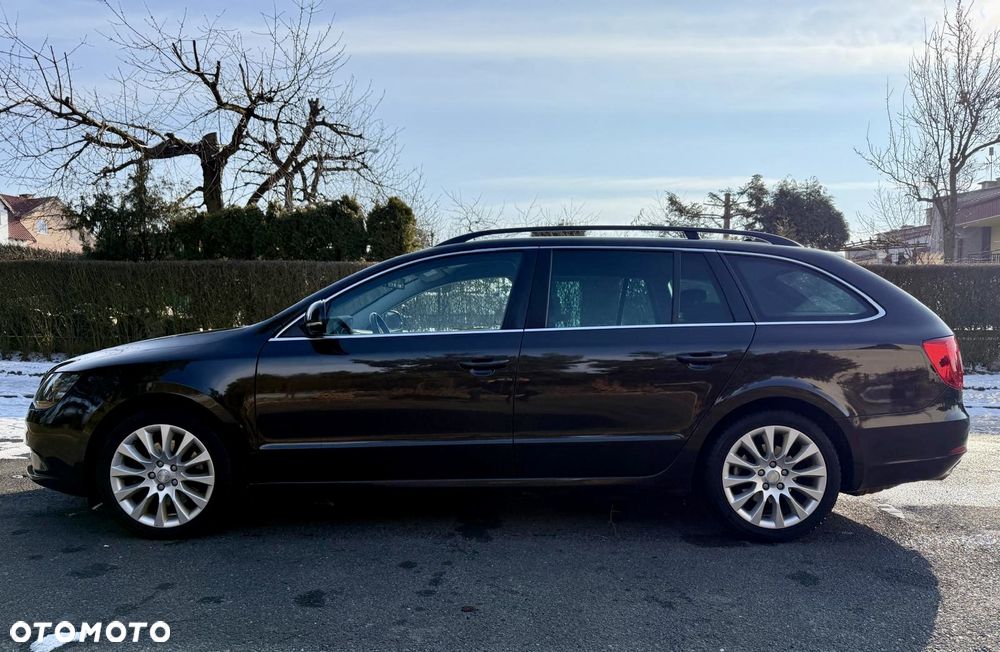 Skoda Superb 2.0 TDI Business DSG - 13