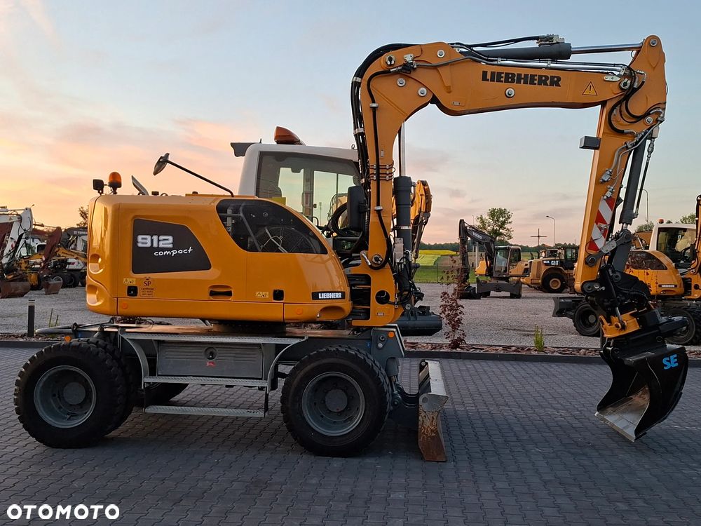 Liebherr A912 ROTOTILT ze szczypcami Super Stan - 16