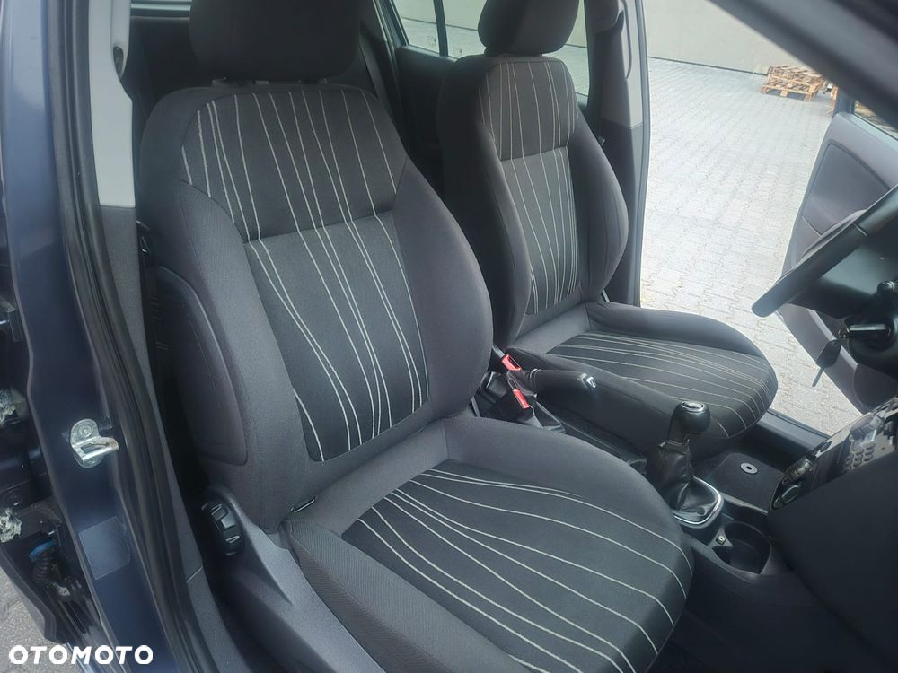 Opel Corsa - 14