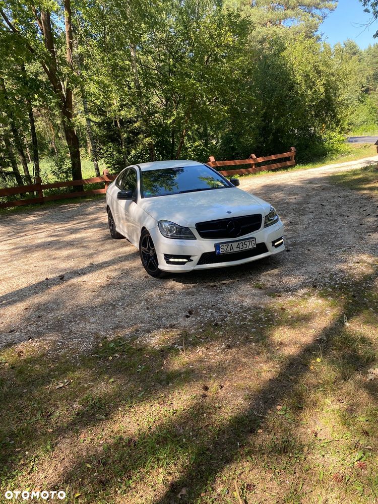 Mercedes-Benz Klasa C 220 CDI 7G-TRONIC Edition - 2