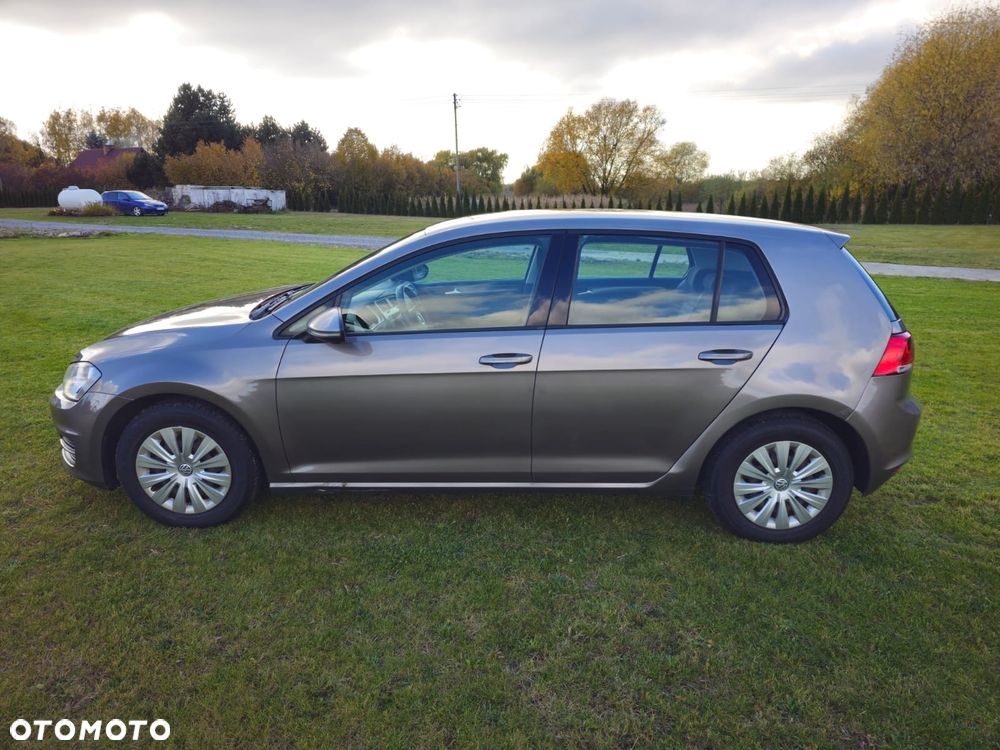 Volkswagen Golf - 9