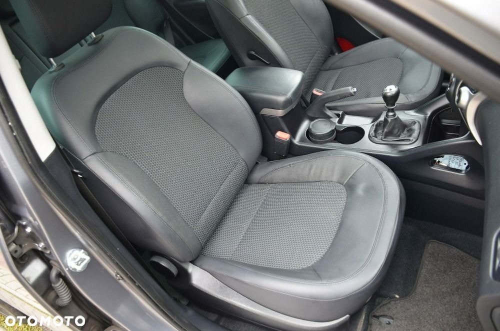 Hyundai ix35 - 26