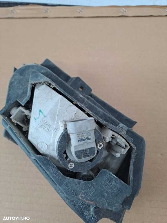 Proiector stanga Mazda 3 Sport - 2