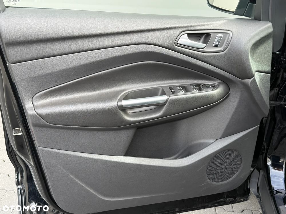 Ford Kuga 2016