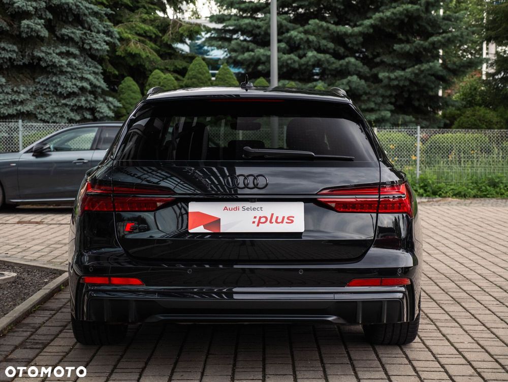 Audi S6 Avant - 13