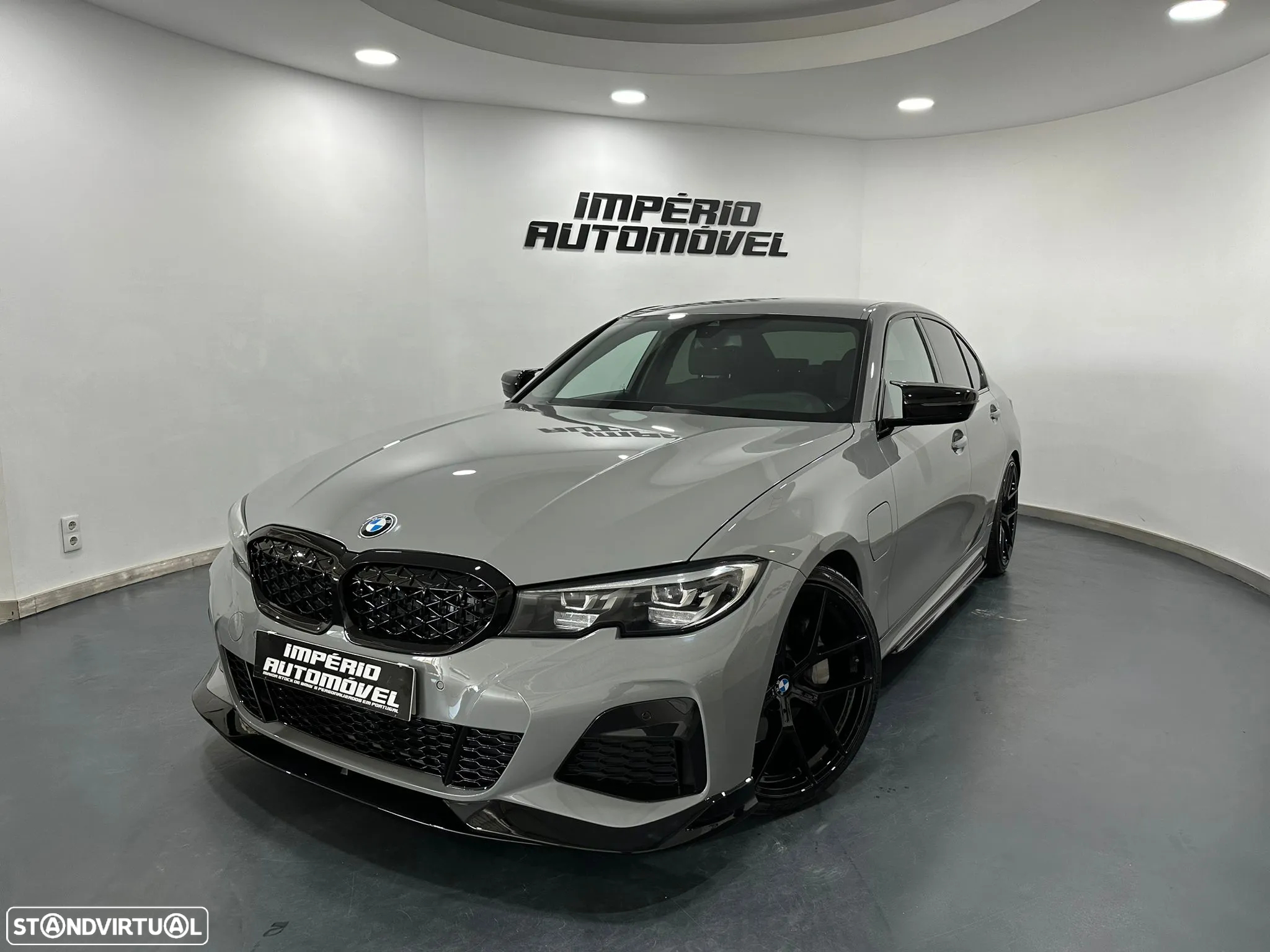 BMW 330 - 2