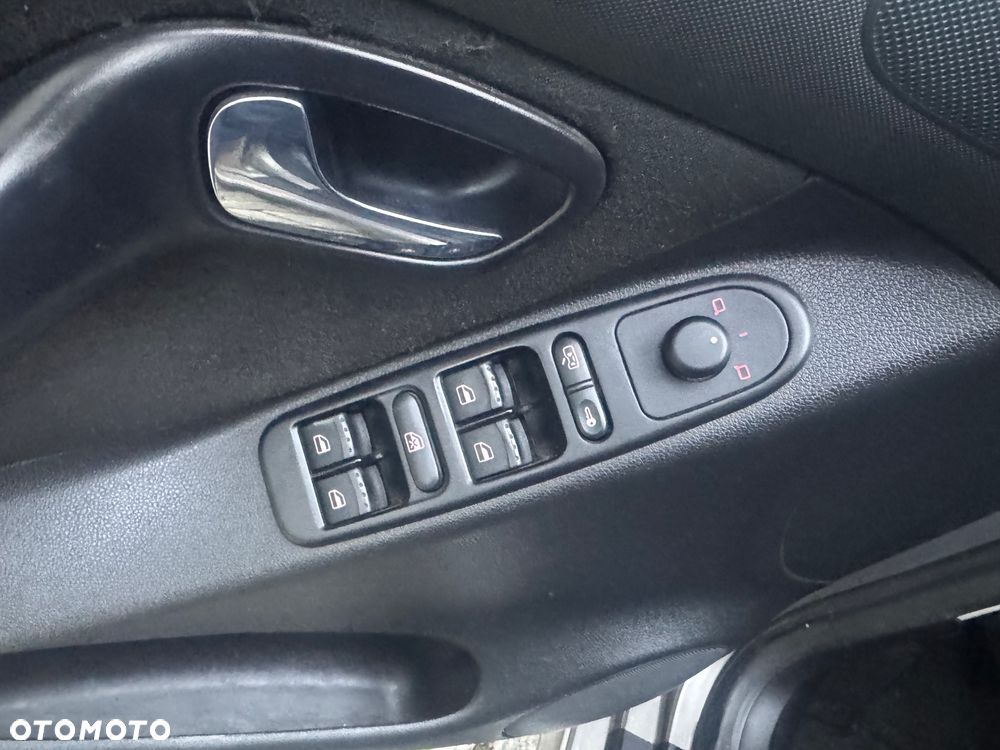 Seat Leon 1.9 TDI Top Sport - 27